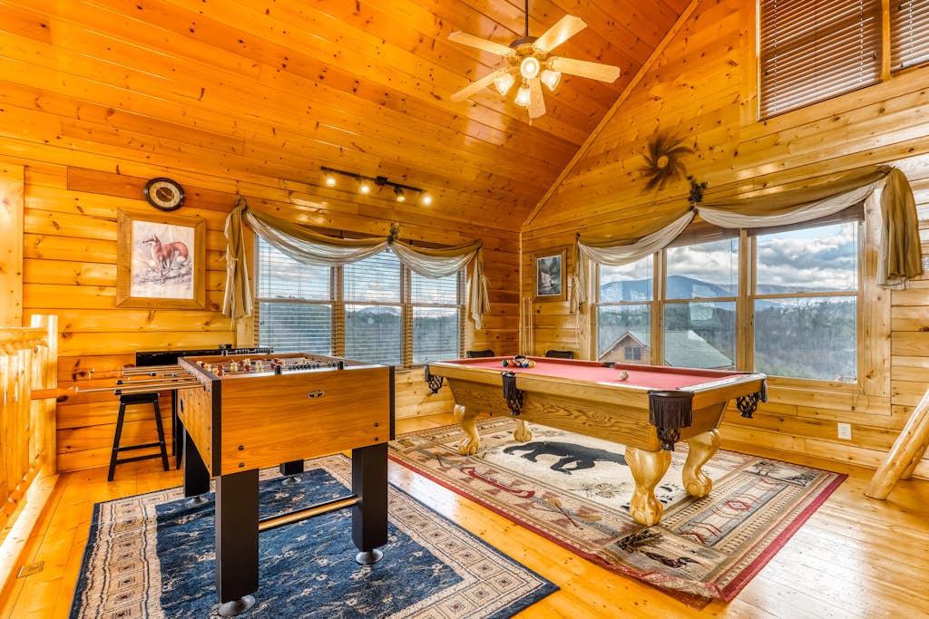 Nature's Paradise Game Room Pool Table
